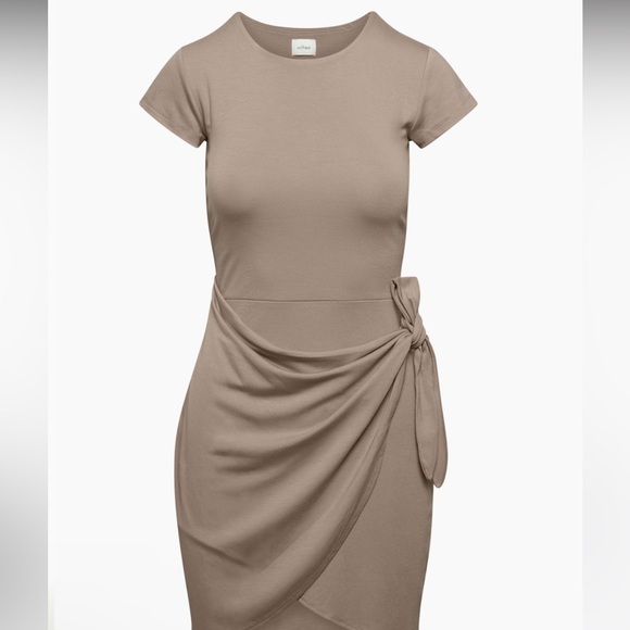 Aritzia/Wilfred Lune Dress in Nomad Taupe - Picture 2 of 4